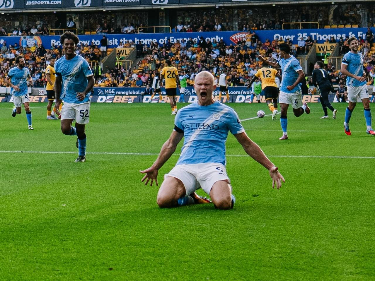 Klasemen Liga Primer Inggris 2025/26 Hari Ini: Manchester City Geser Liverpool