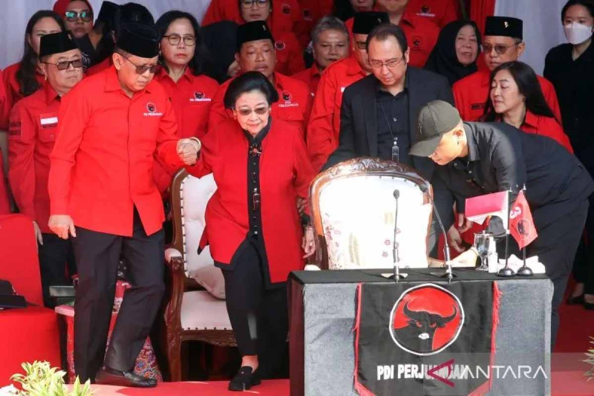 Hasto Ungkap Arahan Megawati, PDIP Dipastikan Kawal Penulisan Sejarah