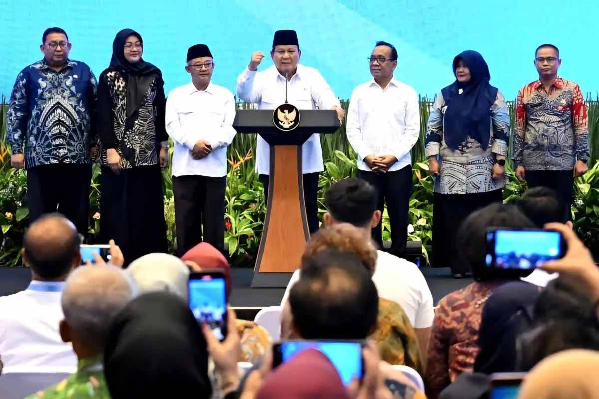 Gaji Guru Naik dan Sekolah Direvitalisasi, Prabowo Subianto Disebut Visioner
