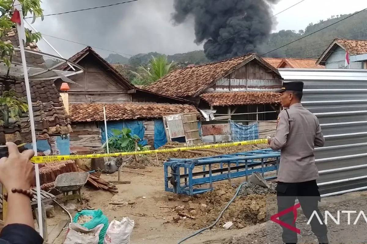 Ada 60 Sumur Minyak Rakyat di Blora, 10 Berada di Tengah Permukiman