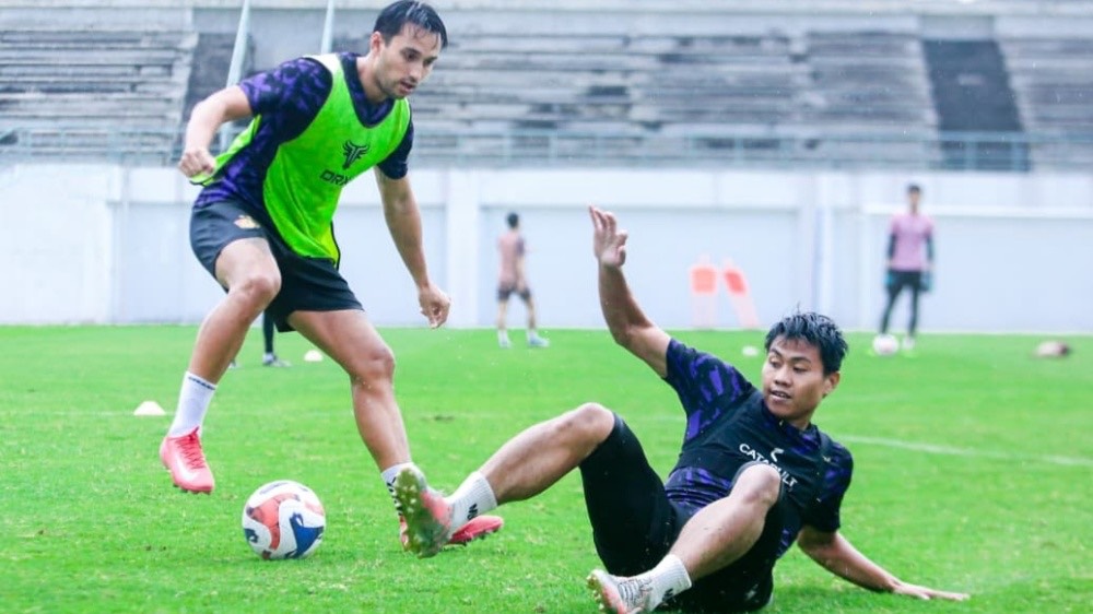 Tambah Menit Bermain, 2 Pemain Persik Dipinjamkan ke Klub Championship