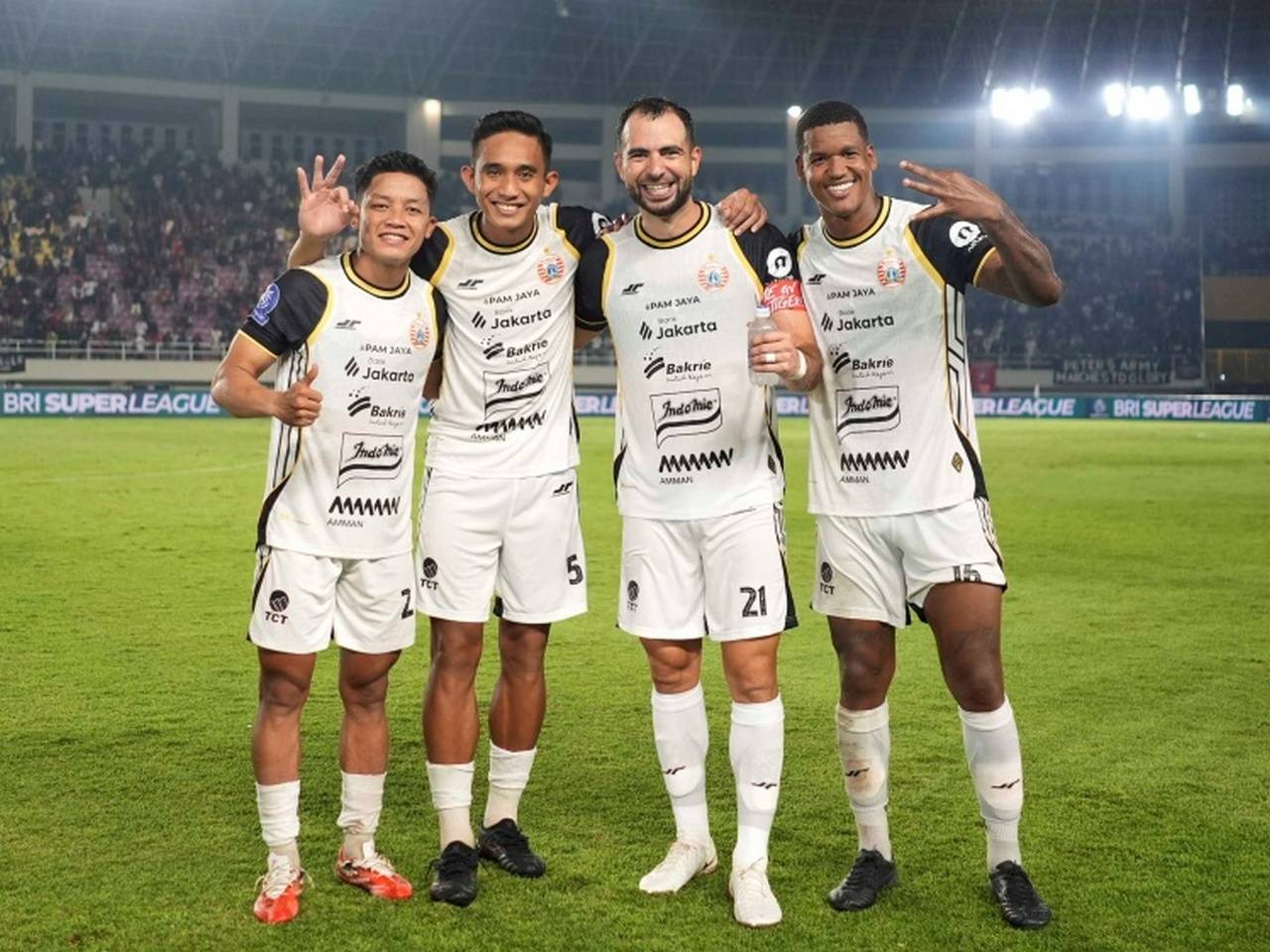 Bongkar Kunci Ketangguhan Lini Belakang Persija, Jordi Amat: Kekompakan