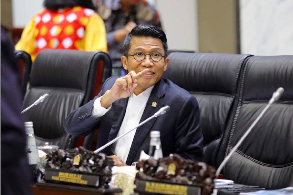DPR RI Minta Pemerintah Tak Berpuas Diri soal Capaian Pertumbuhan Ekonomi