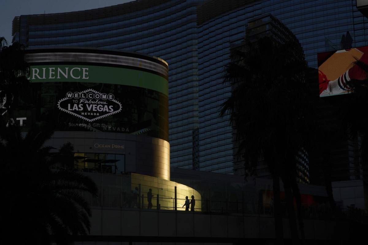 Sepi Pengunjung, Pariwisata Las Vegas Ambruk