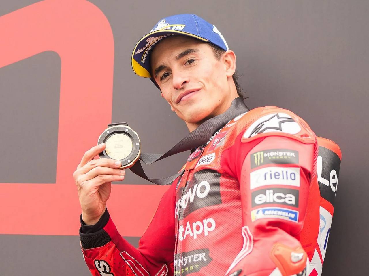 Juara Sprint Race MotoGP Hungaria 2025, Marc Marquez Merendah