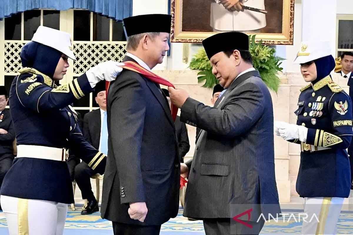 Hashim Djojohadikusumo Akui Kurang Nyaman Dapat Tanda Kehormatan dari Prabowo