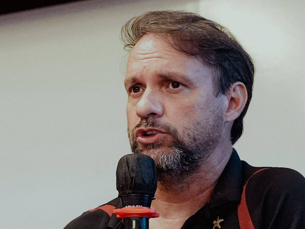 Mauricio Souza Kecewa Laga Dewa United vs Persija Jakarta Tanpa Penonton