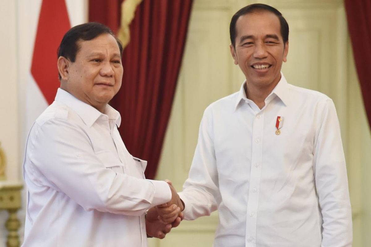 Prabowo Subianto Disebut Waktunya Copot Orangnya Jokowi di Kabinet