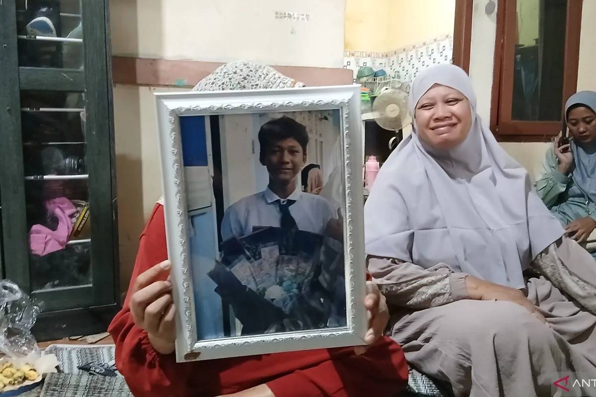 Pelajar Asal Tangerang Tewas Seusai Demo di DPR, Alami Luka di Kepala