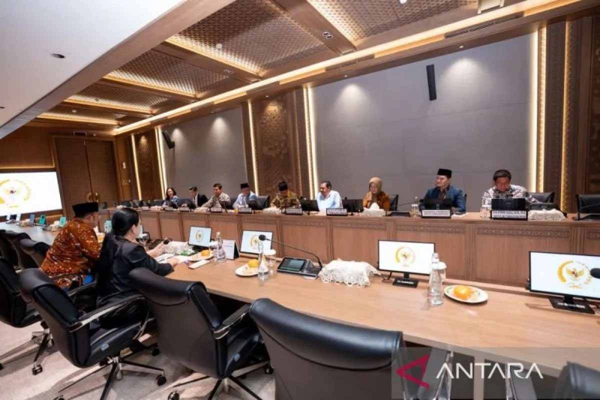 Puan Maharani Minta Maaf Atas Sikap Anggota DPR RI yang Menyinggung