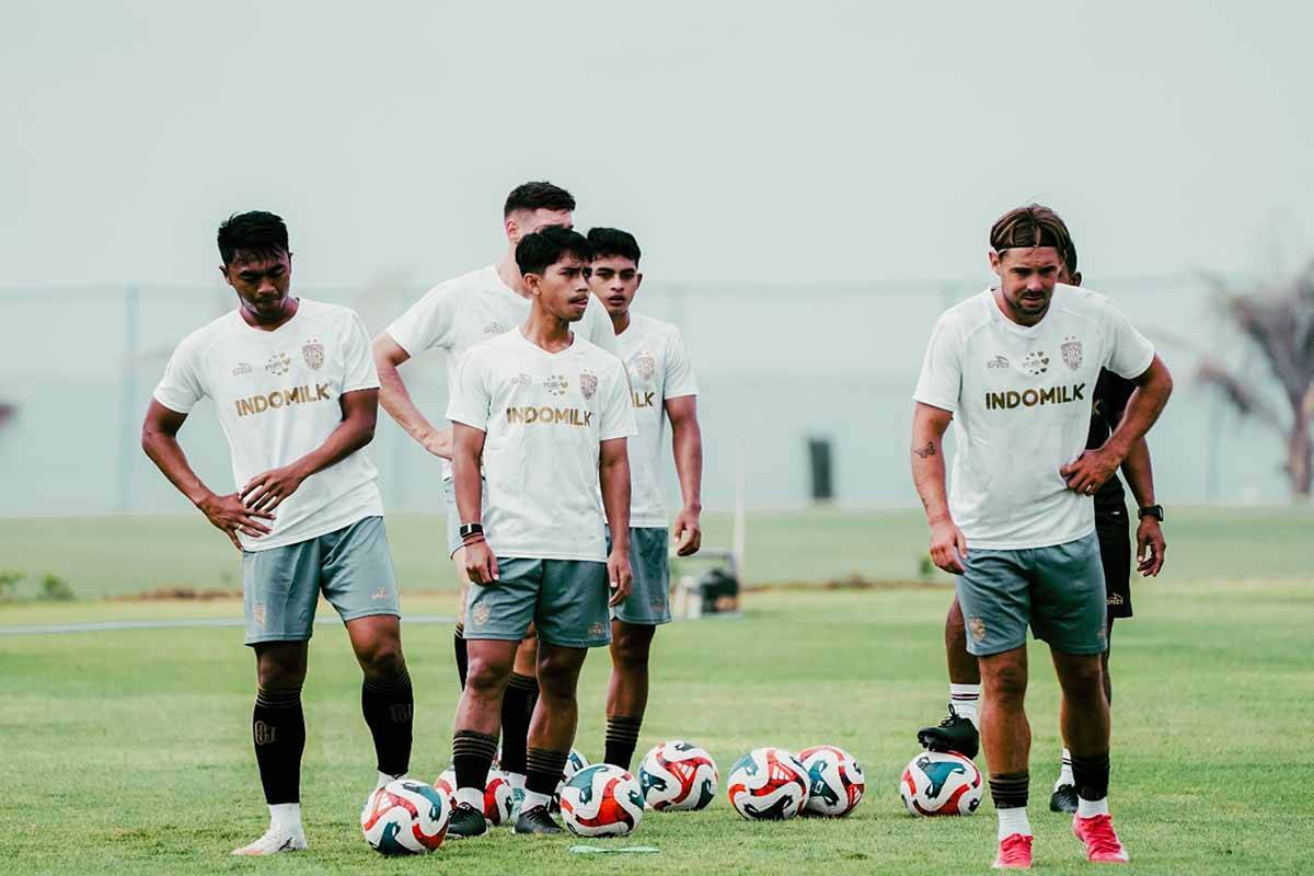 Pemain Muda Bali United Reyner Barusu Secepatnya Gabung Tim