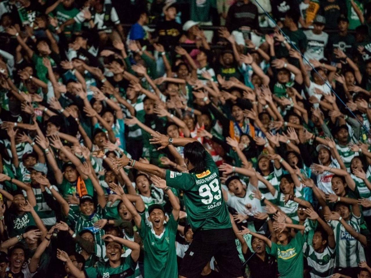 Lawan Persebaya di GBLA, Persib Minta Bonek Tidak Datang