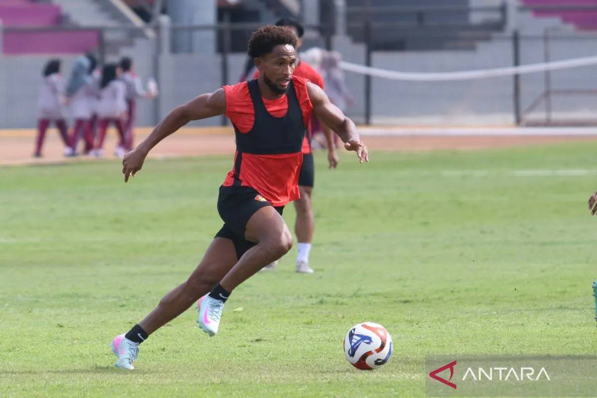 OKS Sebut Debut Williams Lugo di Persik Tergantung Kondisi Fisik