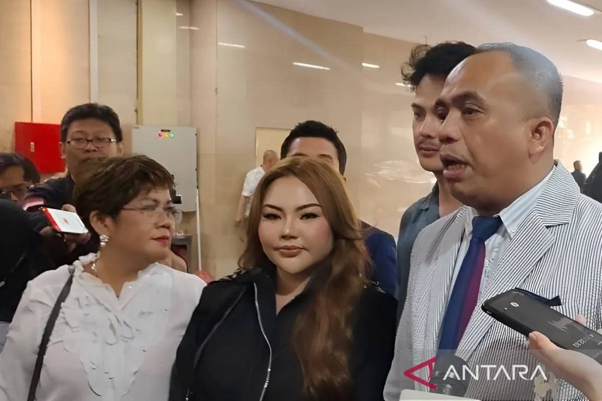 Lisa Mariana Tak Mau Beberkan Jumlah Uang dari Ridwan Kamil, Dipakai Keperluan Anak