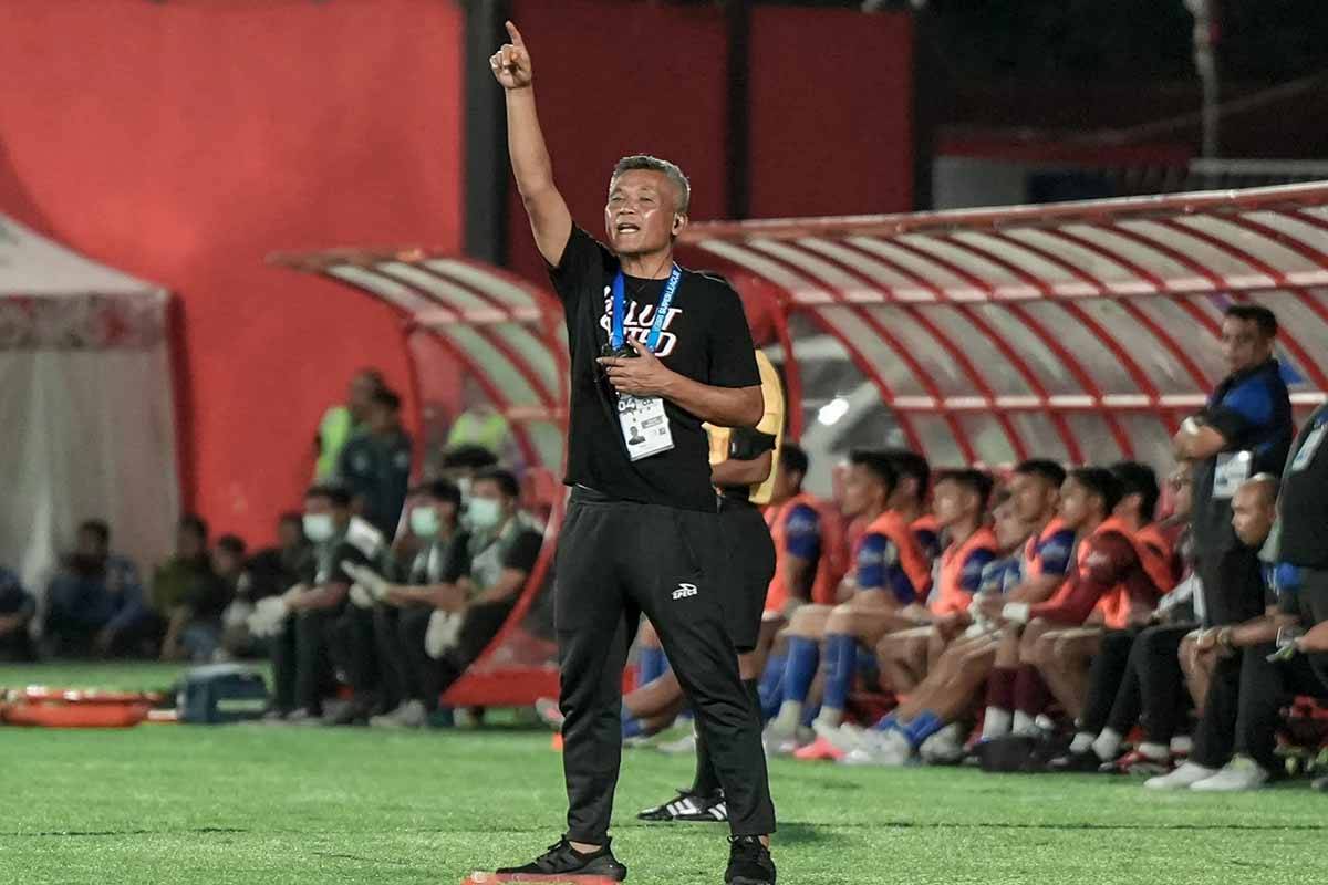 Hendri Susilo Akui Chemistry Malut United Belum Terbangun Maksimal
