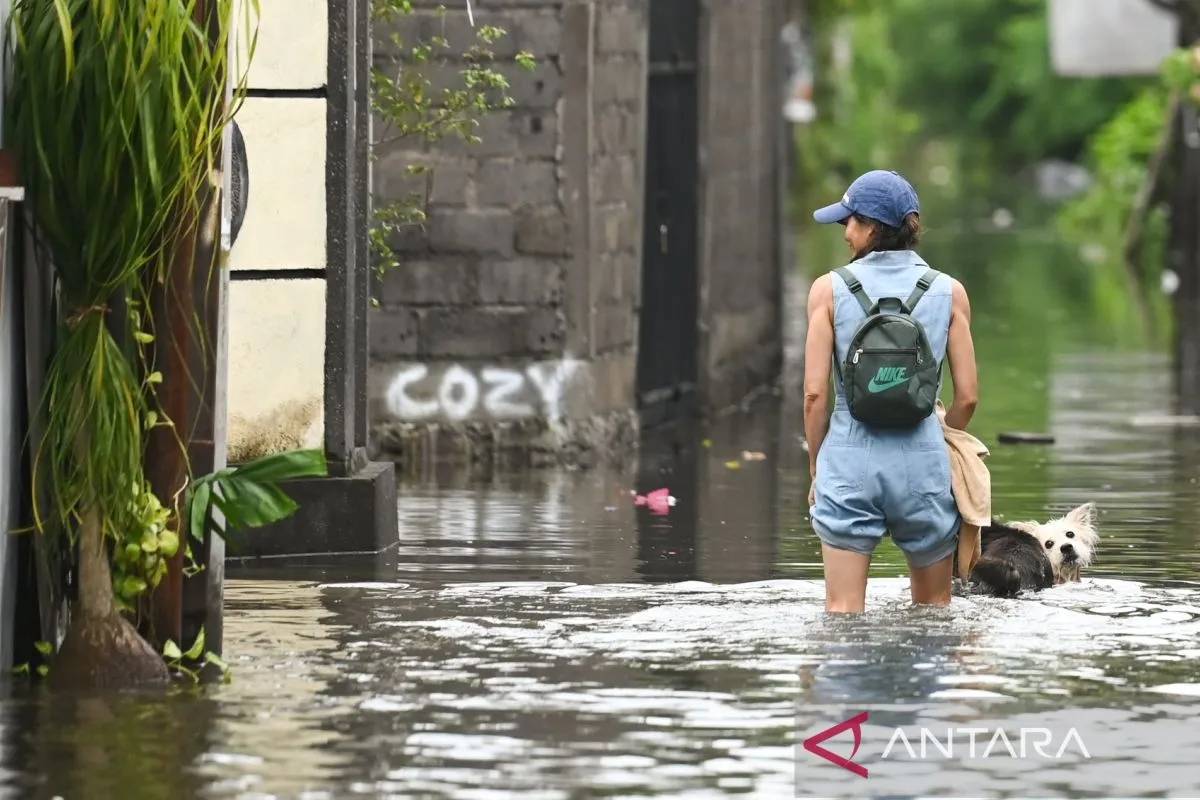 BMKG Bali: Waspada Hujan Lebat dan Gelombang Tinggi hingga 21 September 2025