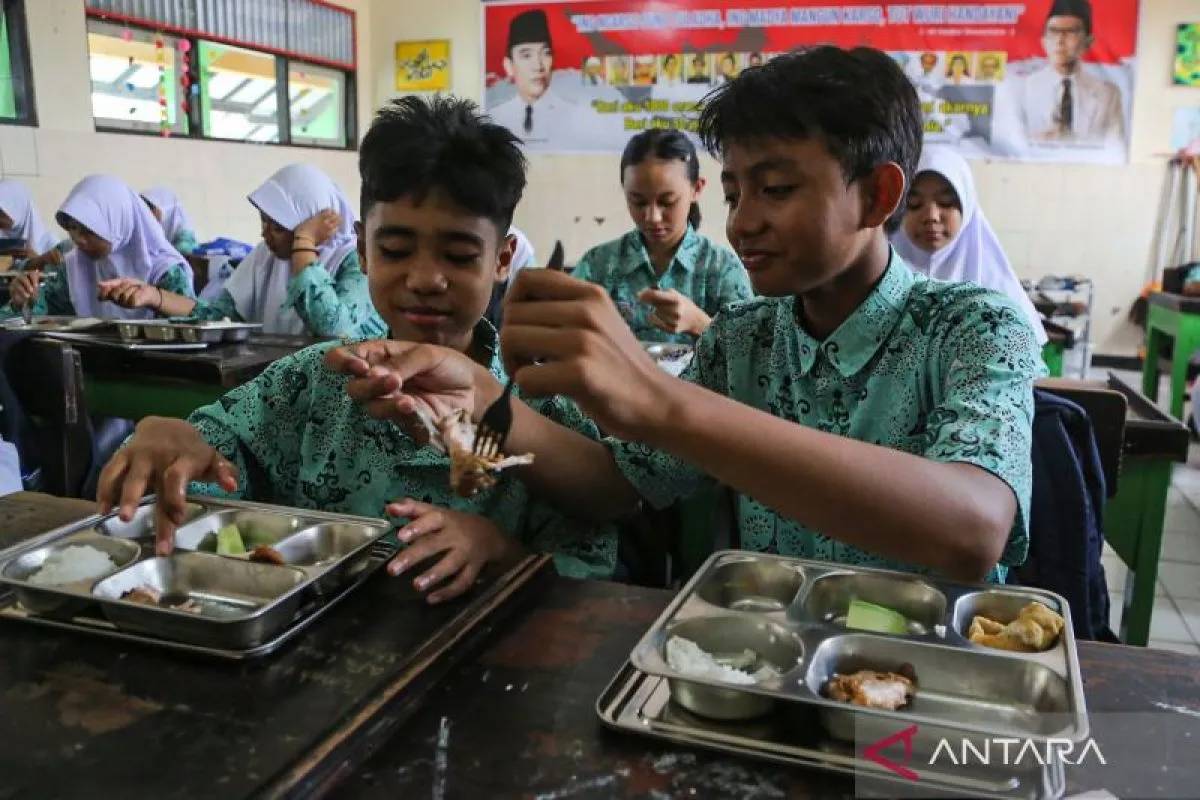 Heboh Angket MBG di Brebes, Orang Tua Tak Boleh Tuntut Sekolah Jika Ada Masalah