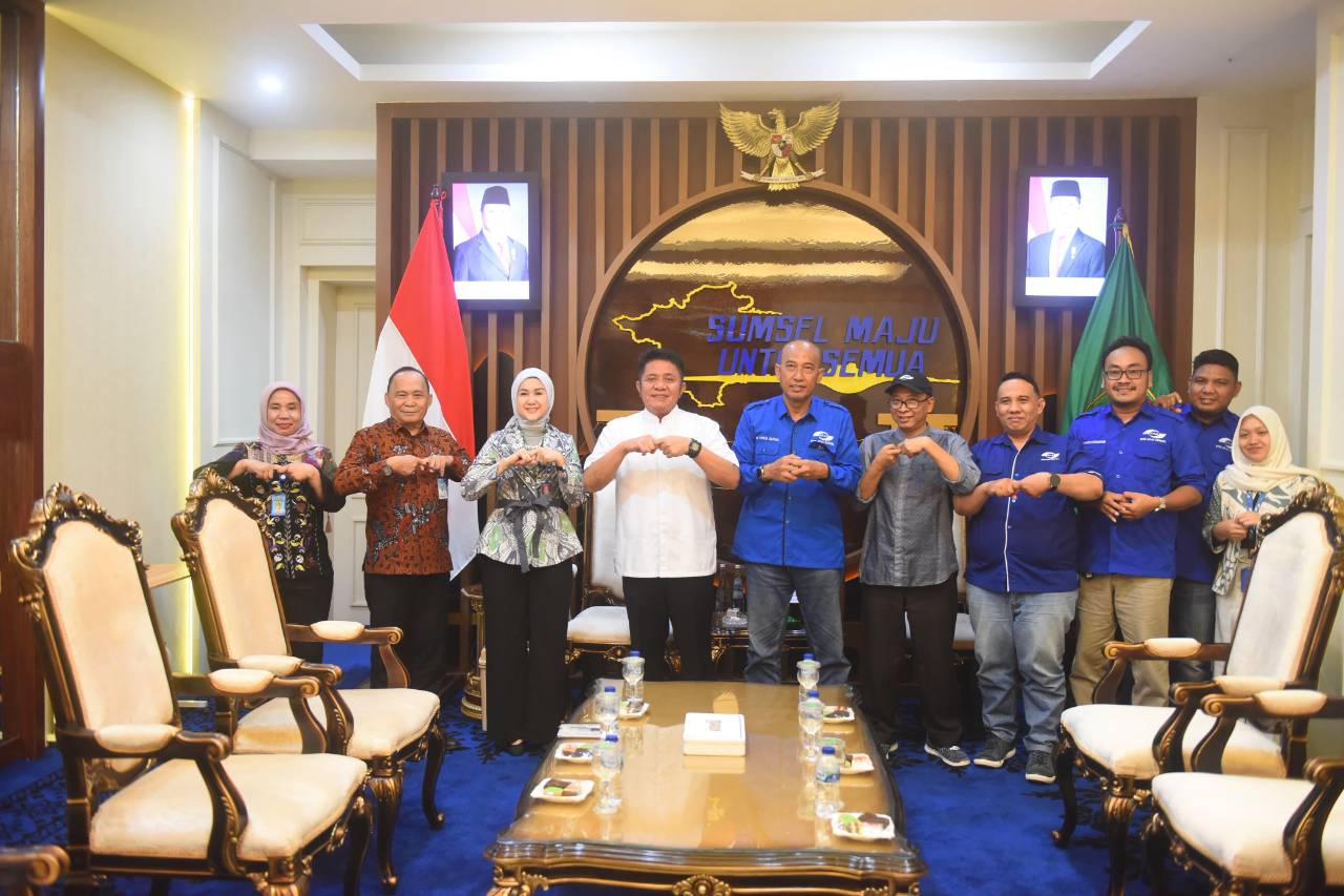 Gubernur Herman Deru Dorong Literasi Internet Murah, Sumsel Menuju Akselerasi Digital