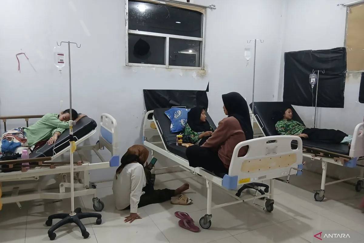 Keracunan Diduga dari MBG di Garut Tembus 657 Orang, Dinkes Tunggu Hasil Uji Lab