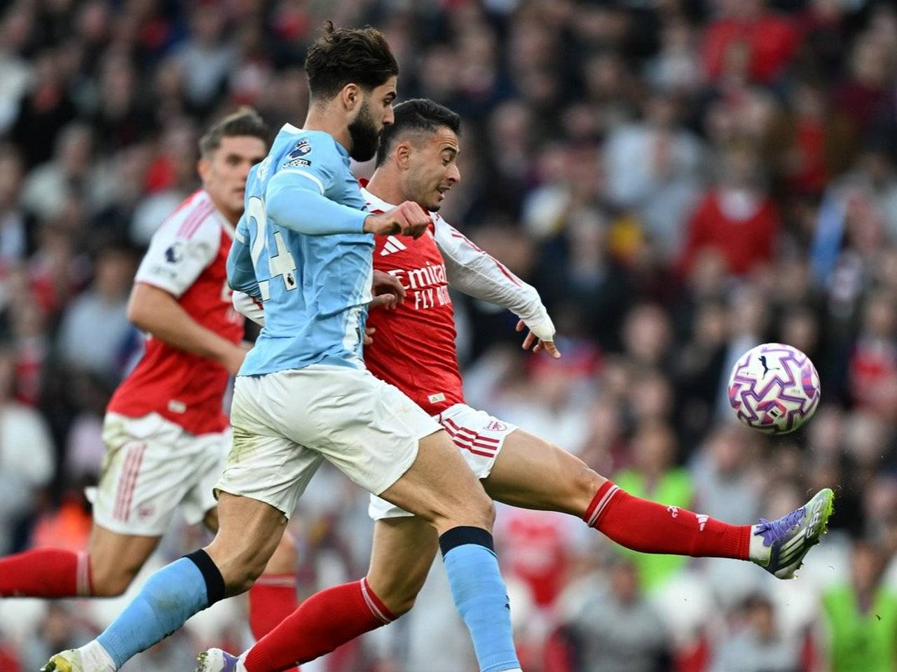 Klasemen Liga Primer Inggris: Ditahan Man City, Arsenal Gagal Pepet Liverpool