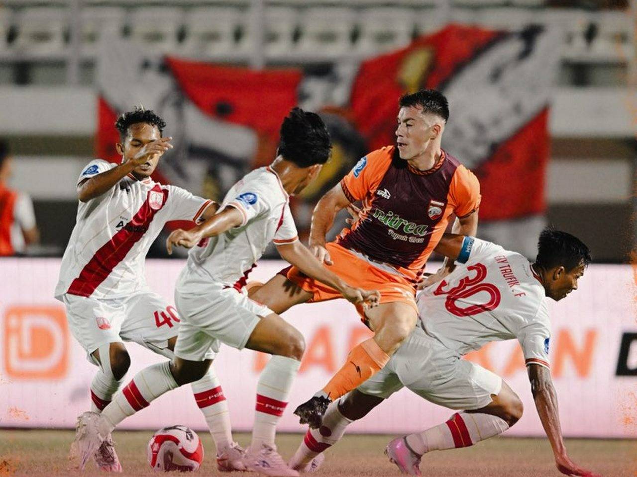 Klasemen Super League 2025/26: Bungkam Persis Solo, Borneo FC Nyaman di Puncak