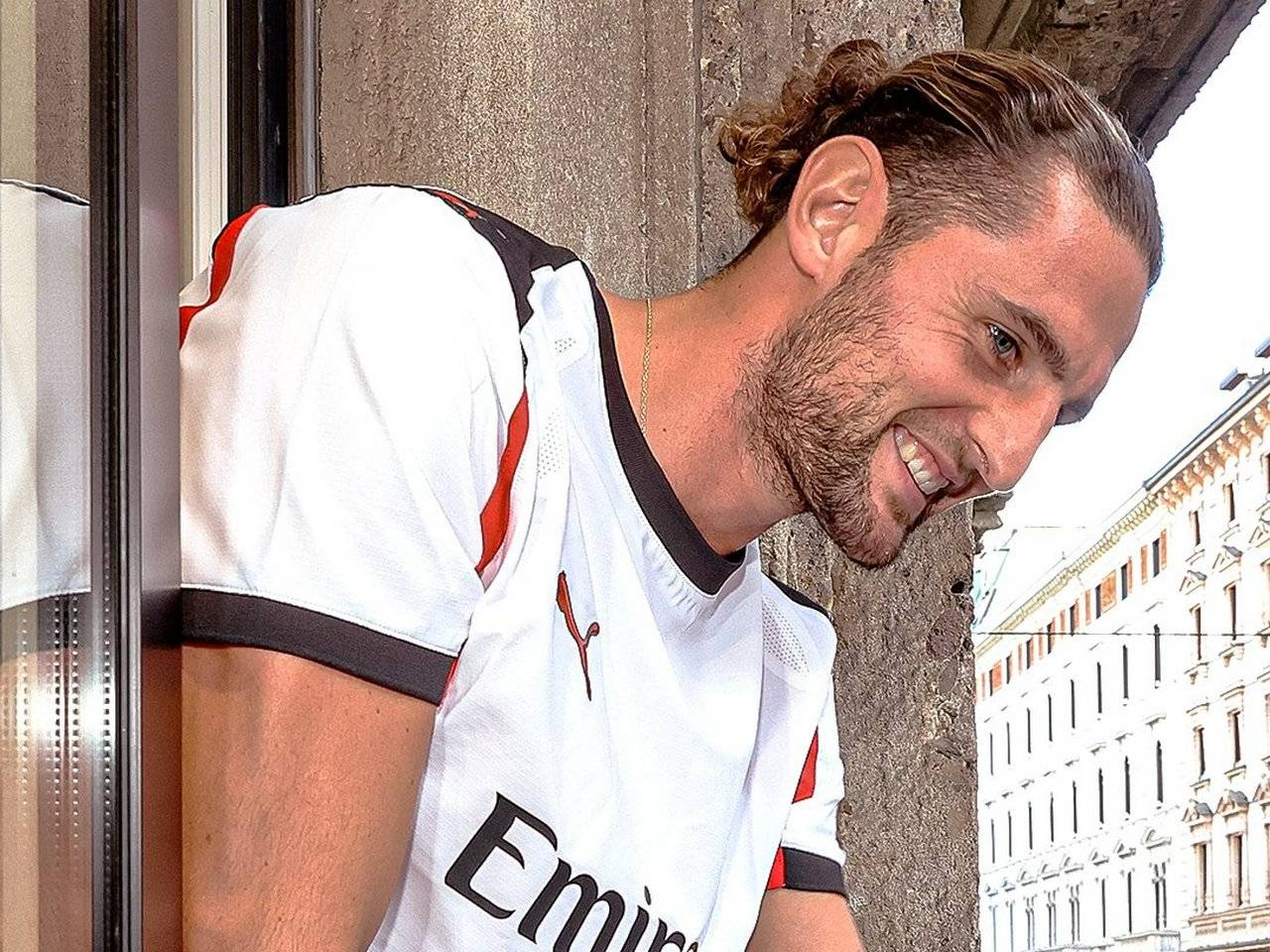 Mentalitas AC Milan Mulai Terbentuk, Adrien Rabiot Puji Massimiliano Allegri