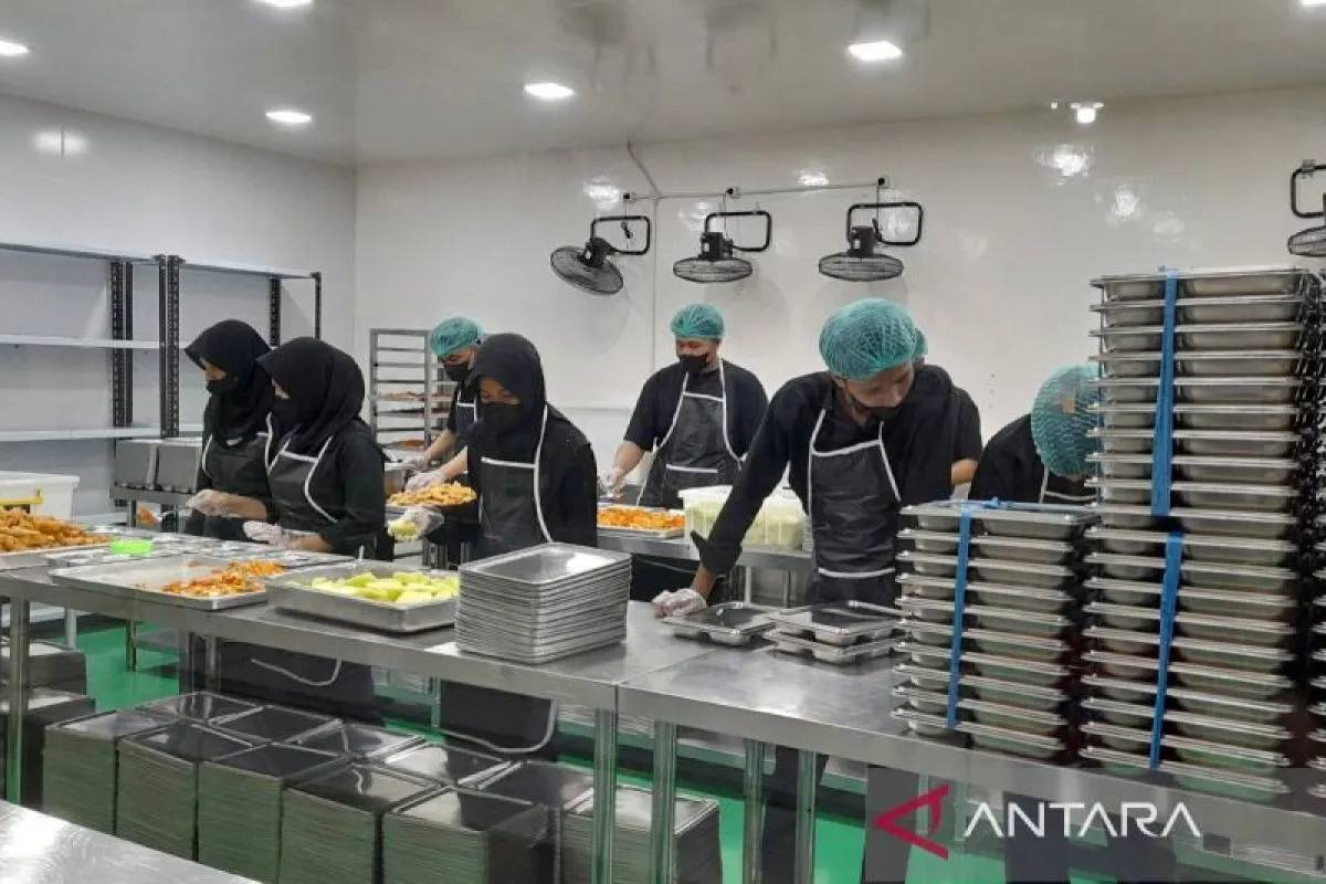 2.000 SPPG Masih Tunggu Hasil Uji Lab Sebelum Kantongi Sertifikat Higiene Sanitasi