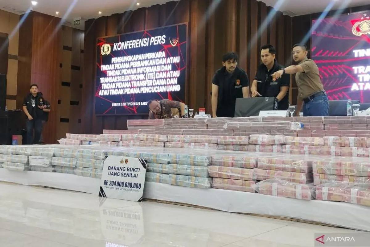 Uang Rp204 M Hasil Bobol Rekening BNI Ditukar Valas, Polri: Milik Pengusaha Tanah