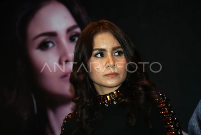 Ibu Meninggal, Momo Geisha: Hancur Hati Ini, Mam