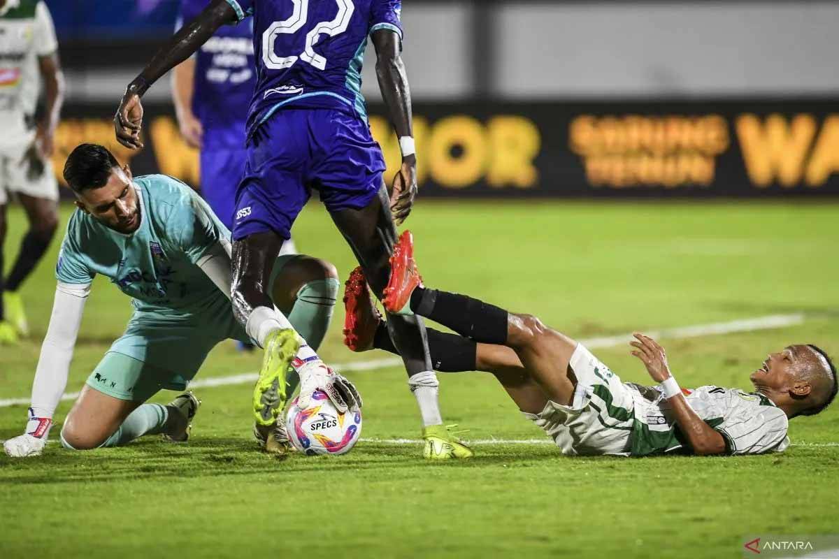 Igor Rodrigues Minta Persita Tangerang Alihkan Fokus Lawan Semen Padang