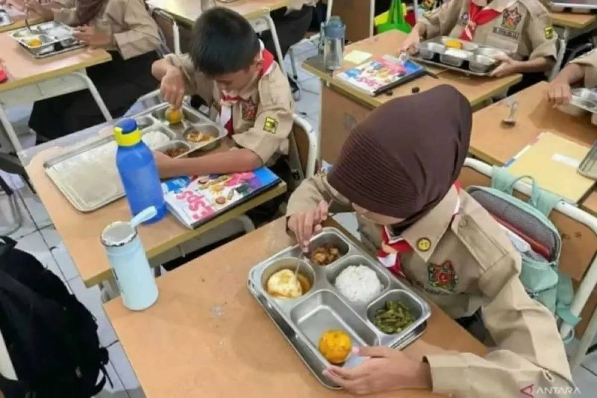 20 Siswa SDN 1 Gedong Jaktim Mual Seusai Santap MBG, Menu Mi Goreng Jadi Sorotan