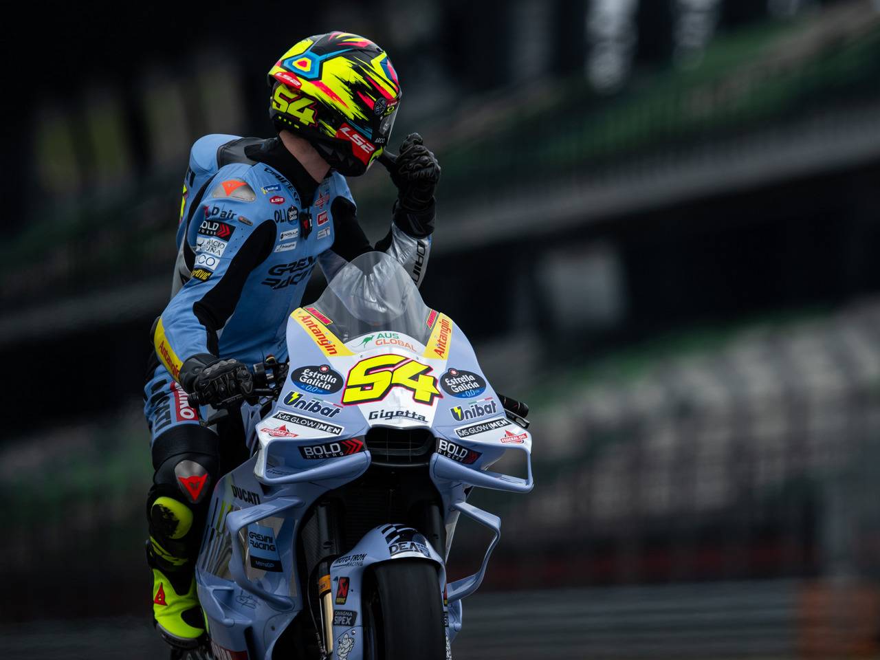 Marc Marquez Jatuh, Fermin Aldeguer Juara MotoGP Mandalika 2025