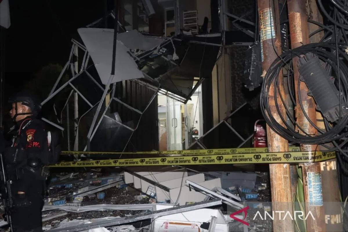 Ledakan Gedung Farmasi Hebohkan Pondok Aren, Polisi Tegaskan Tak Ada Bom