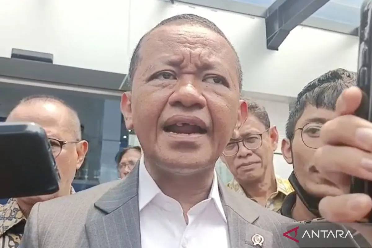 Pemerintah Siapkan Roadmap BBM Campuran Etanol, Bahlil Sebut Terinspirasi Biodiesel