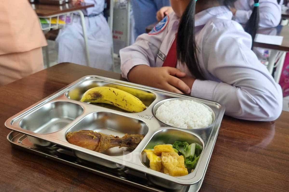 Sebut Perut Siswa Kaget Makan Spageti, Ahmad Luthfi Diminta Tak Ngeles