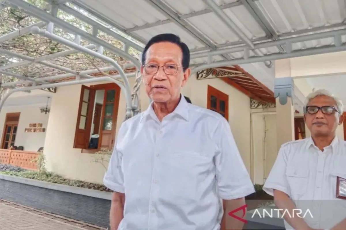 Sultan HB X Soal Viral Mobilnya Tanpa Pengawalan, Disebut Hal Biasa