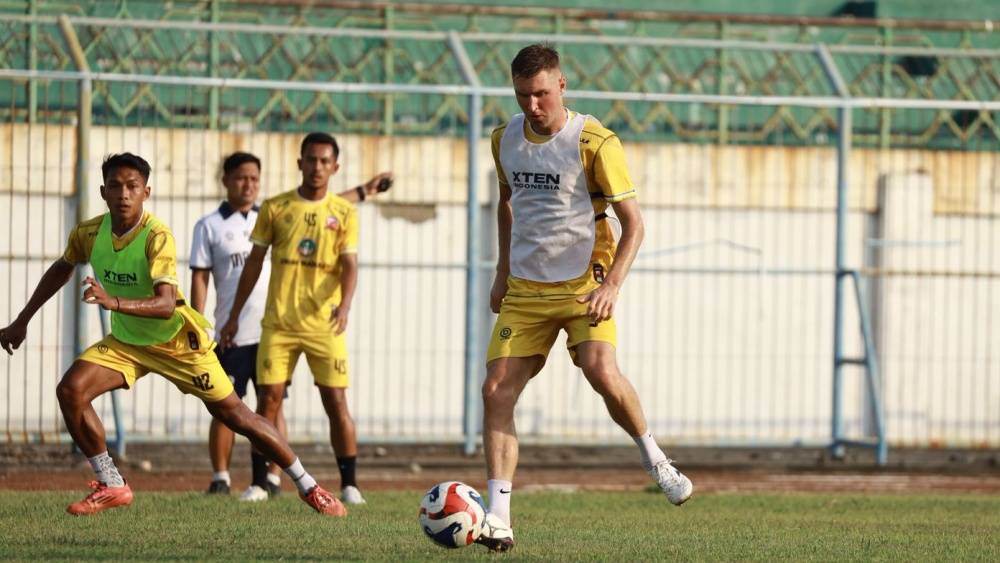 Madura United Matangkan Fisik dan Strategi Jelang Hadapi Dewa United dan Persija
