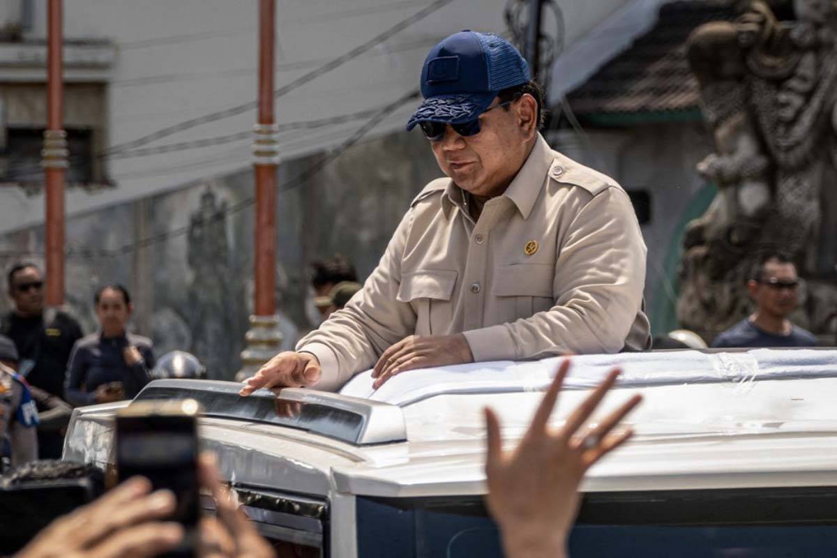 1 Tahun Pemerintahan Prabowo Subianto, Hanya Didominasi Kesemrawutan