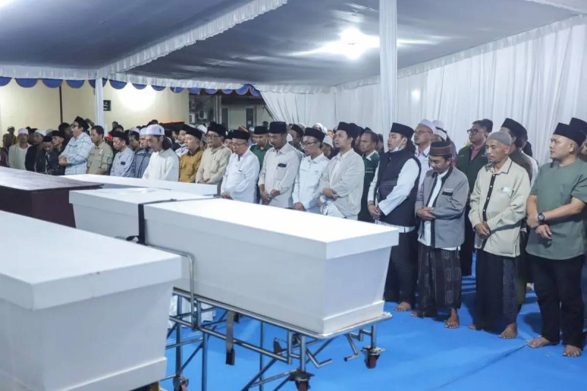 Santri Mulai Kembali ke Ponpes Al Khoziny, Kegiatan Belajar Segera Dilakukan
