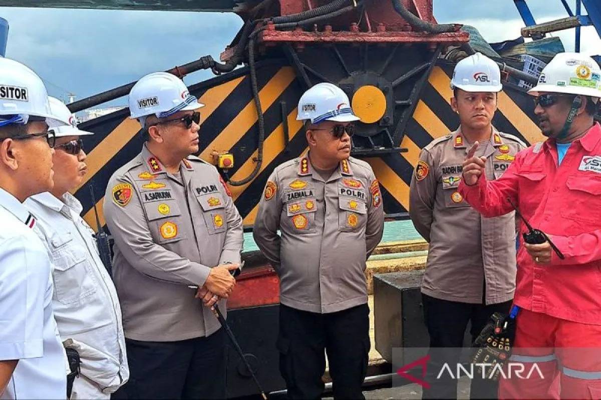 Kapal Tanker MT Federal II Terbakar di Batam, 10 Pekerja Tewas