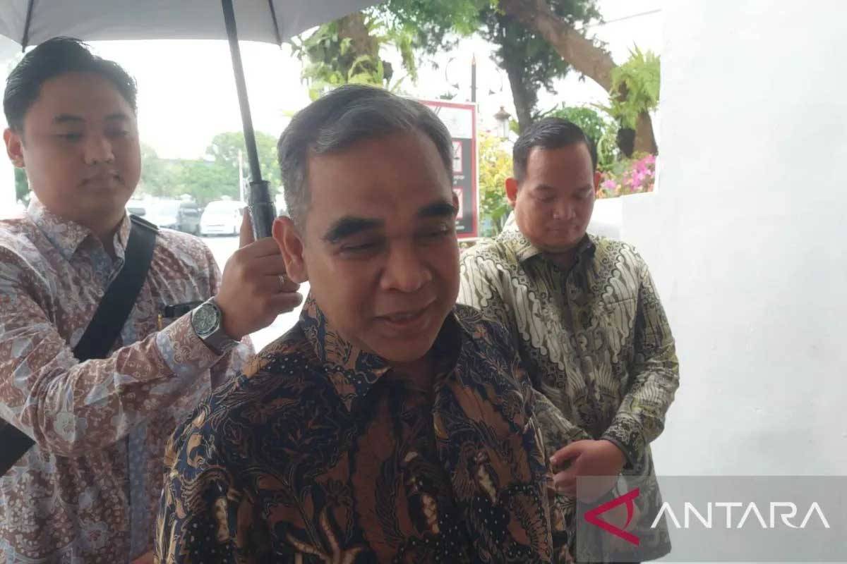 Ahmad Muzani Tak Masalah BUMN Dipimpin Warga Negara Asing