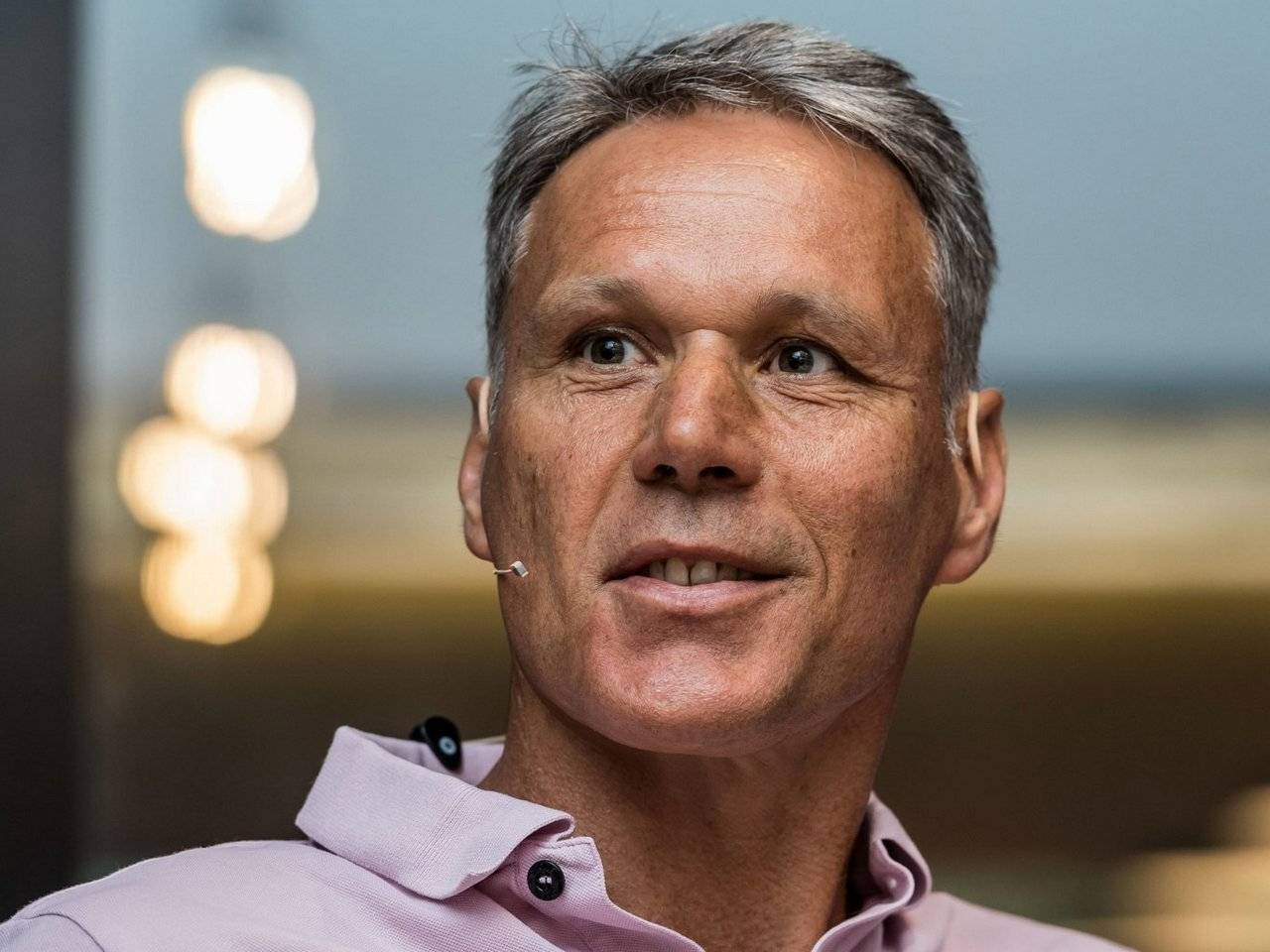 Marco van Basten dan Sneijder Penasaran dengan Timnas Indonesia