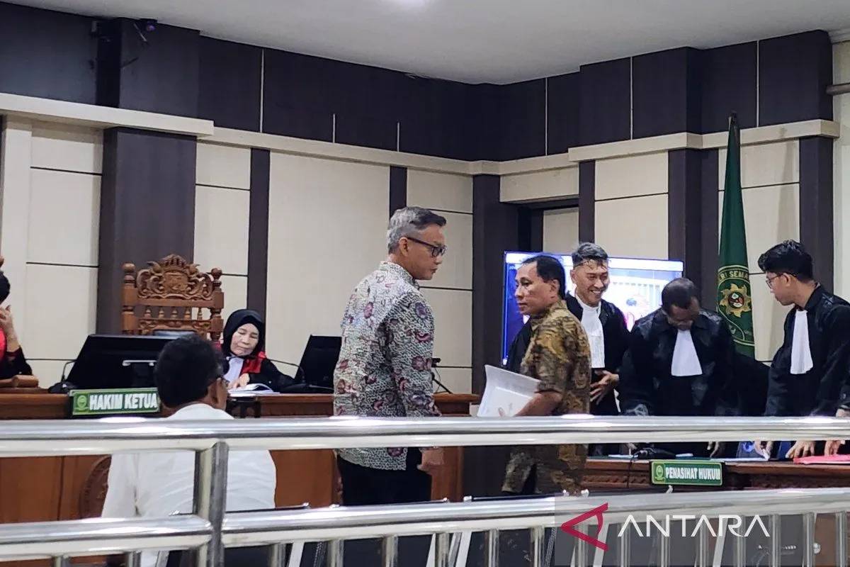 3 Dosen UGM Disidang dalam Kasus Pembelian Fiktif Biji Kakao Rp24 Miliar