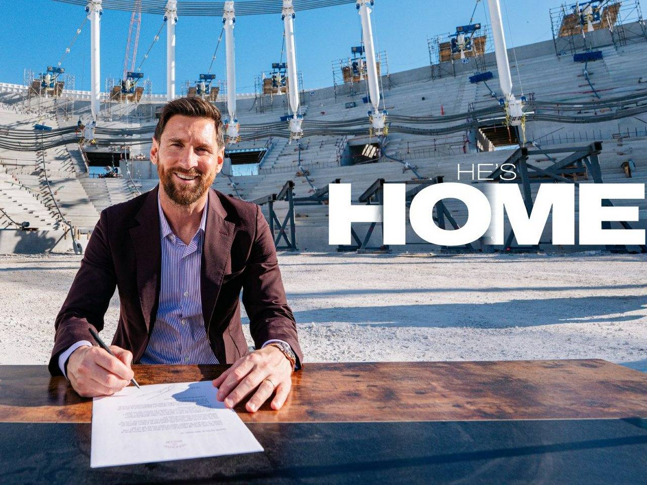 Perpanjang Kontrak di Inter Miami, Lionel Messi Main Sampai 41 Tahun