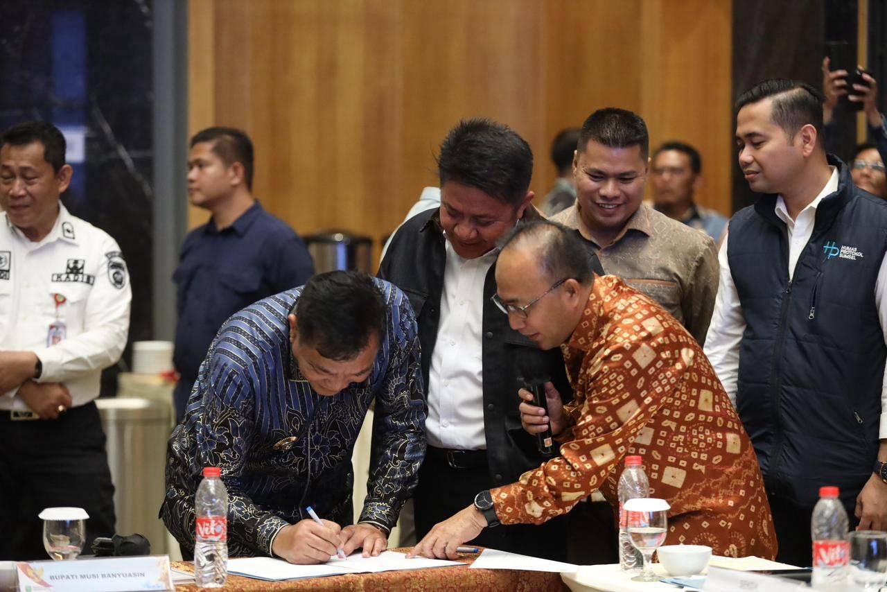 Jamin Proyek Strategis Berjalan, Herman Deru Kawal Pembangunan Jembatan P6 Lalan