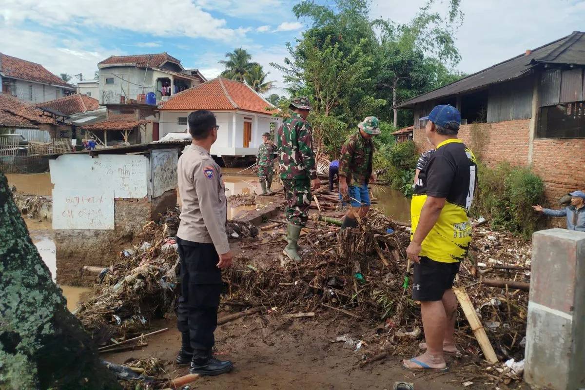 7 Kecamatan di Garut Terdampak Banjir dan Longsor, 4 Rumah Rusak
