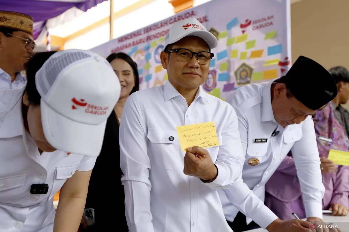 Cak Imin Soroti Video AI Serang Pesantren, Penegakan Hukum Disinggung
