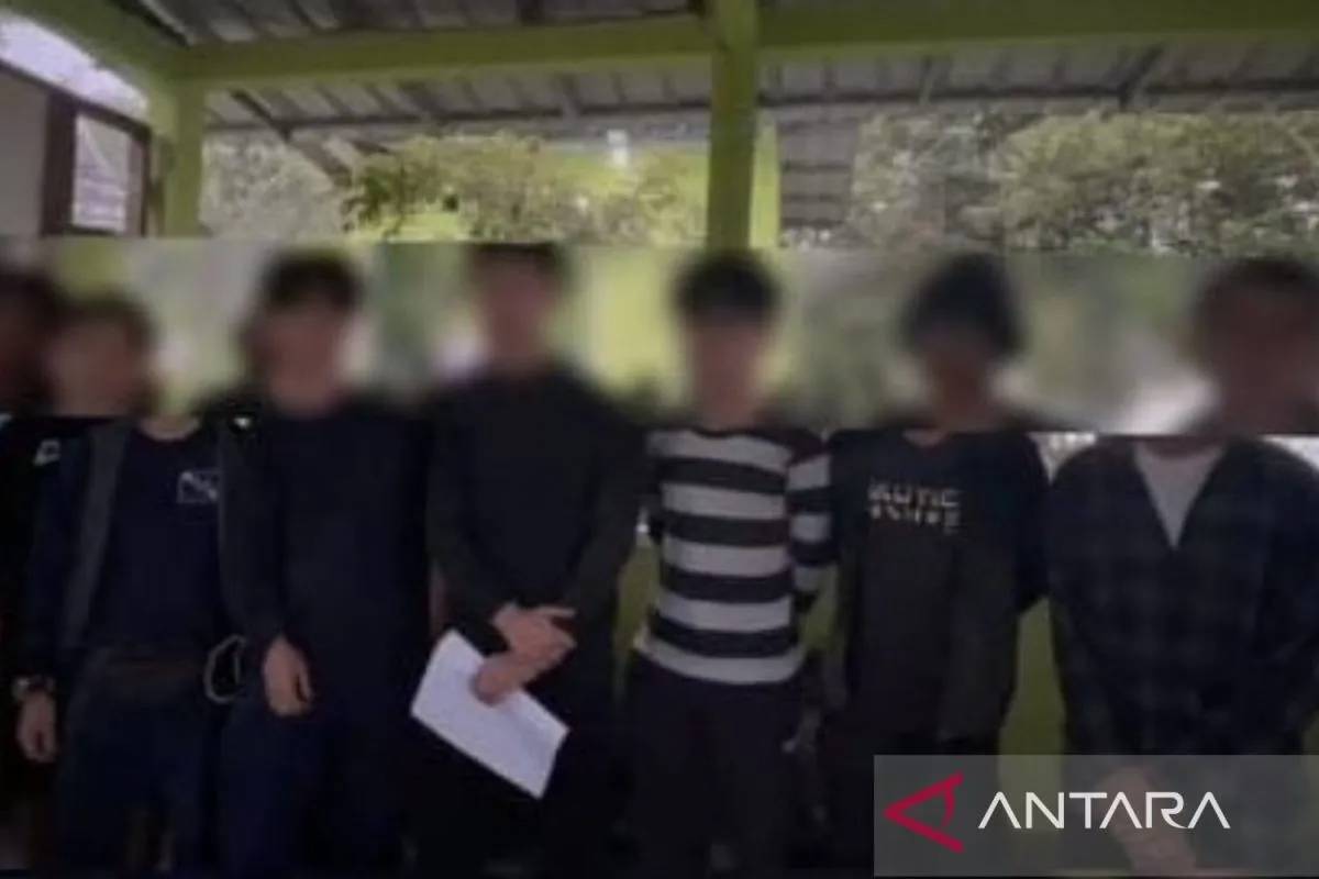 Nekat Naik Gunung Gede Pangrango Saat Ditutup, 36 Pendaki Kena Sanksi