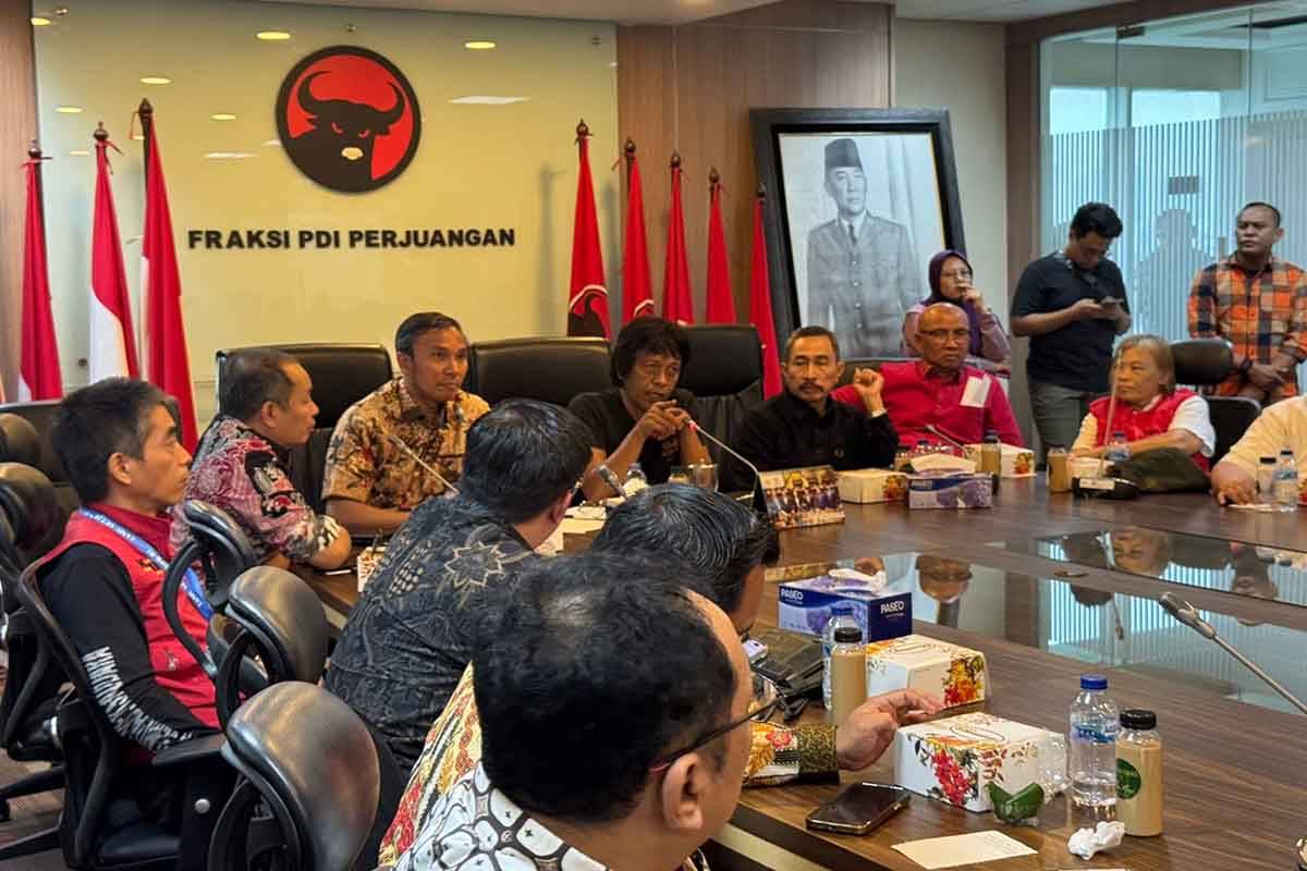 Adian Napitupulu Desak Komisi Aplikator Ojol Maksimal 10 Persen