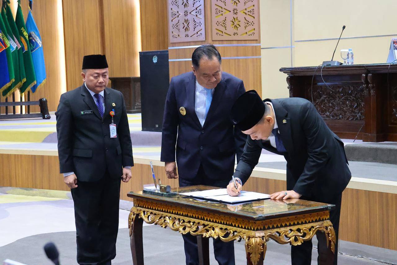 Wagub Cik Ujang Hadiri Rapat Paripurna XXIV, Pemprov Sumsel Komitmen Perkuat Kebijakan Publik